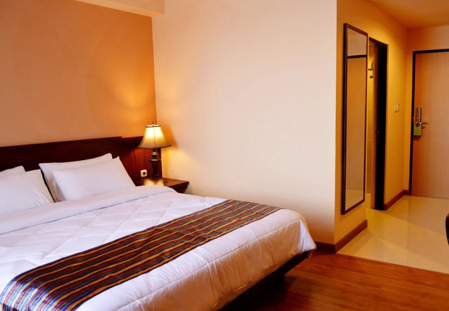 Istana Hotel & Resort