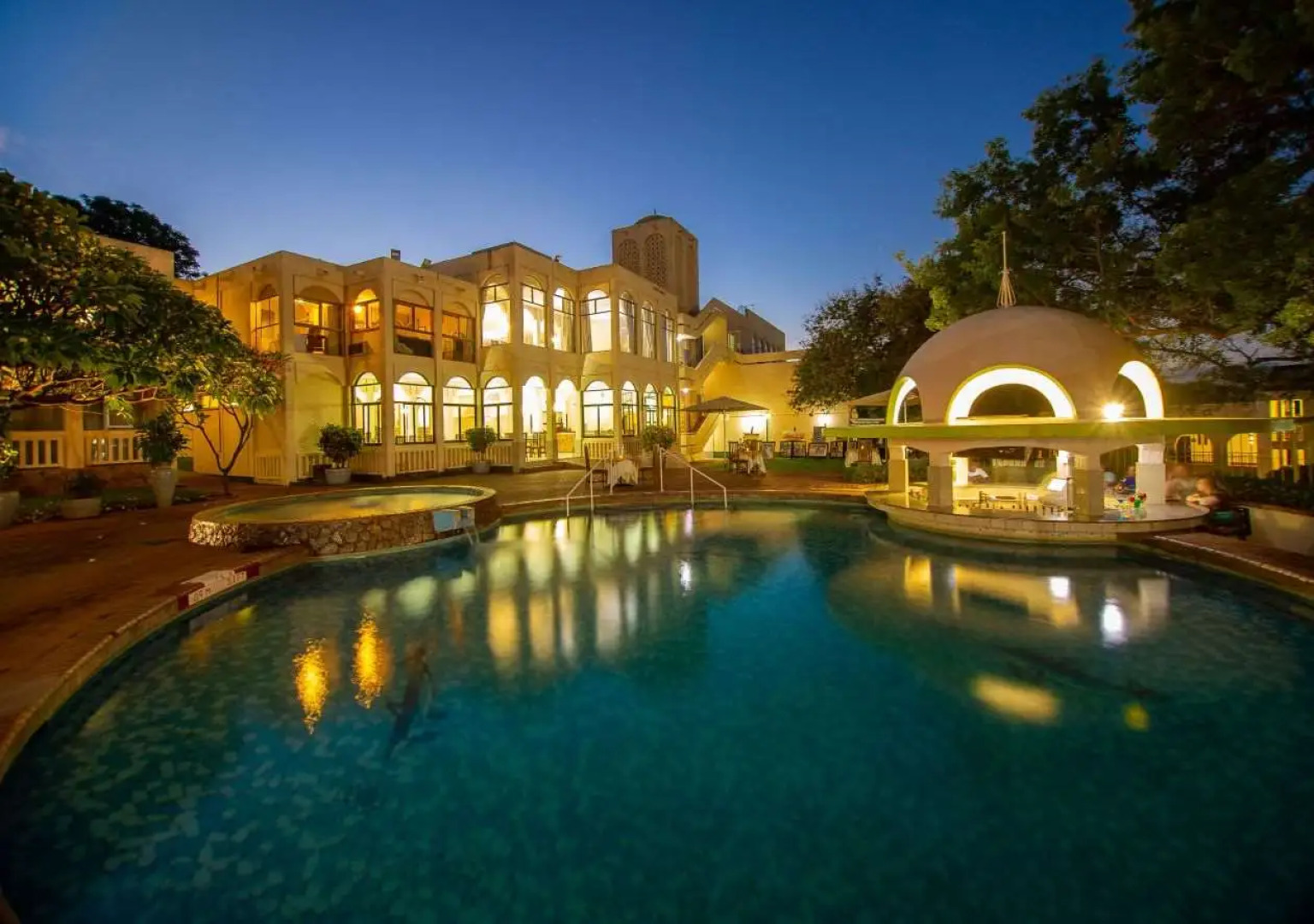 Victoria Falls Rainbow Hotel