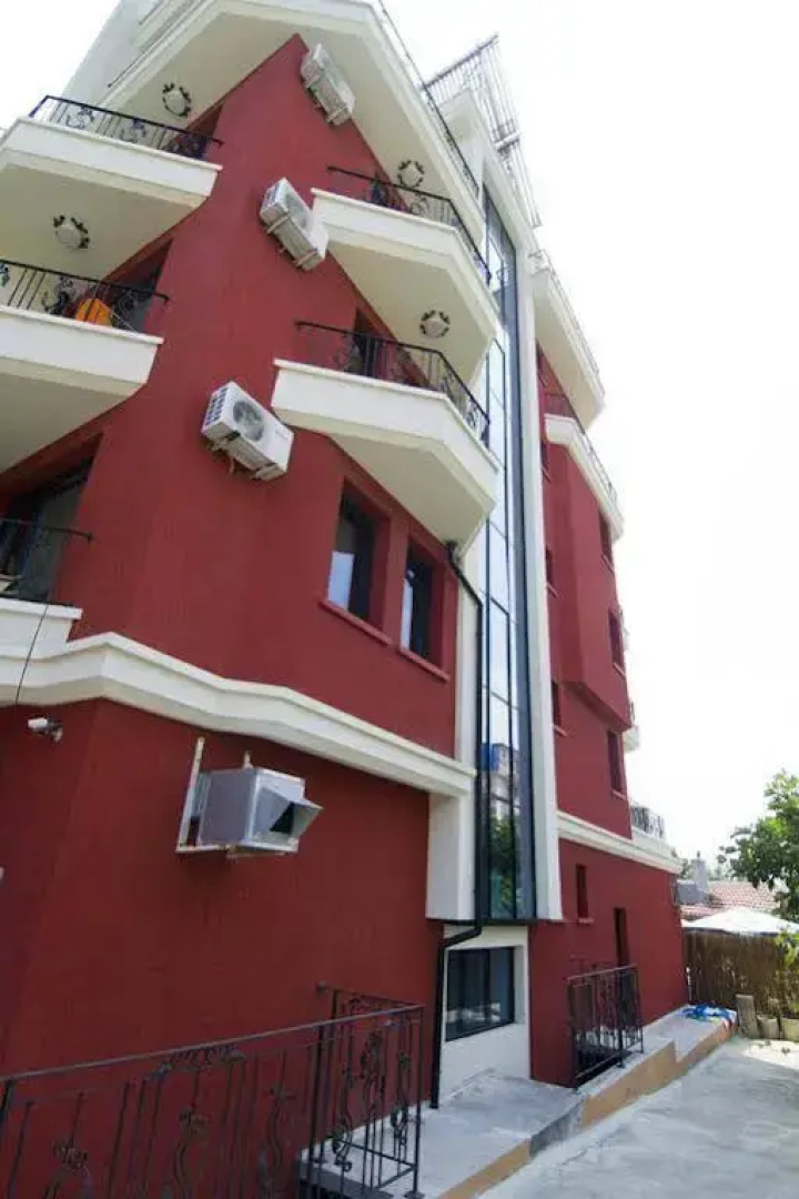 Salena Plaza Hotel