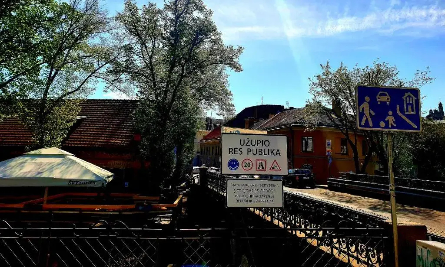 Exceptional Uzupis Bridge 3 Bedroom Apartment