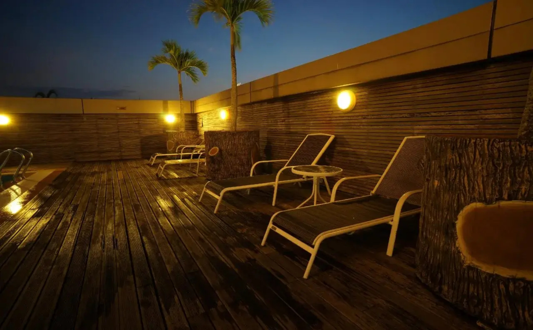 Imperial Palace Hotel