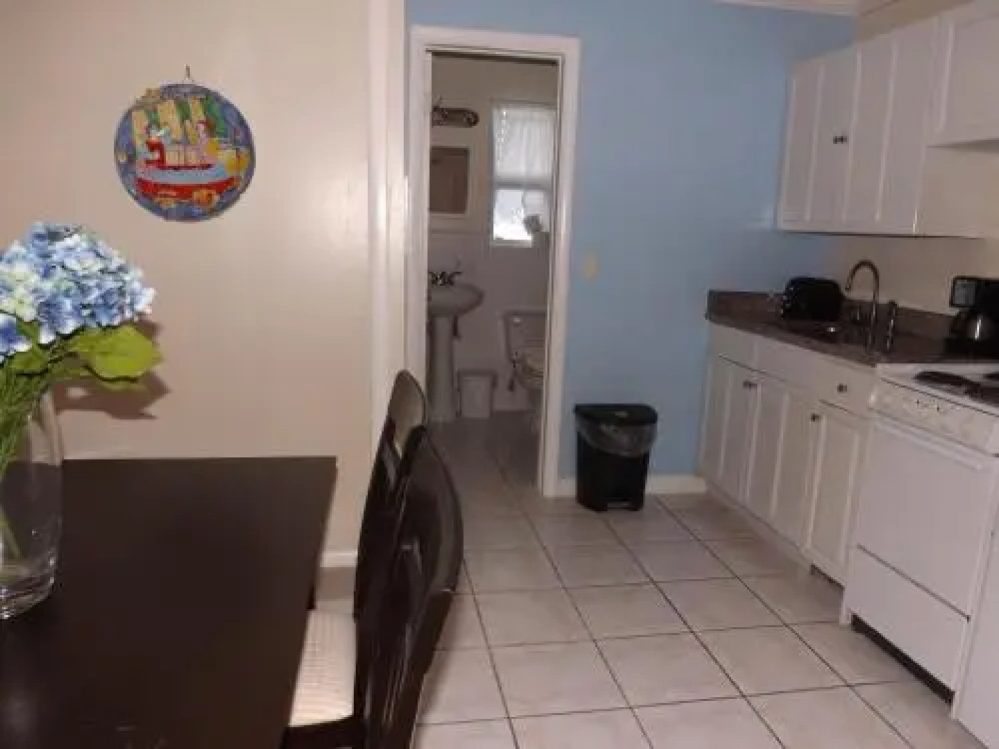 Eamon James Apartments