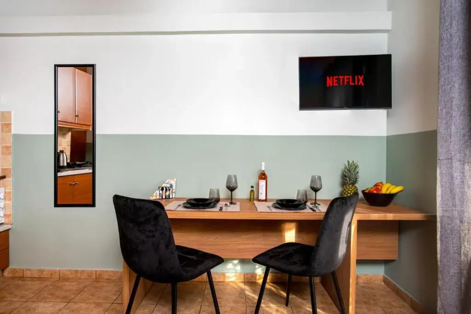 Eagle's Nest City Apartments