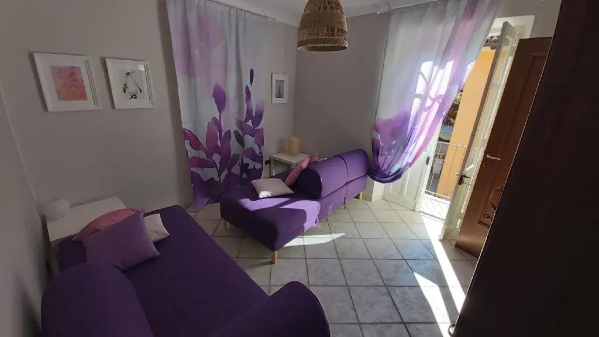 Langhe del Barolo- appartamenti sotto castello di Novello