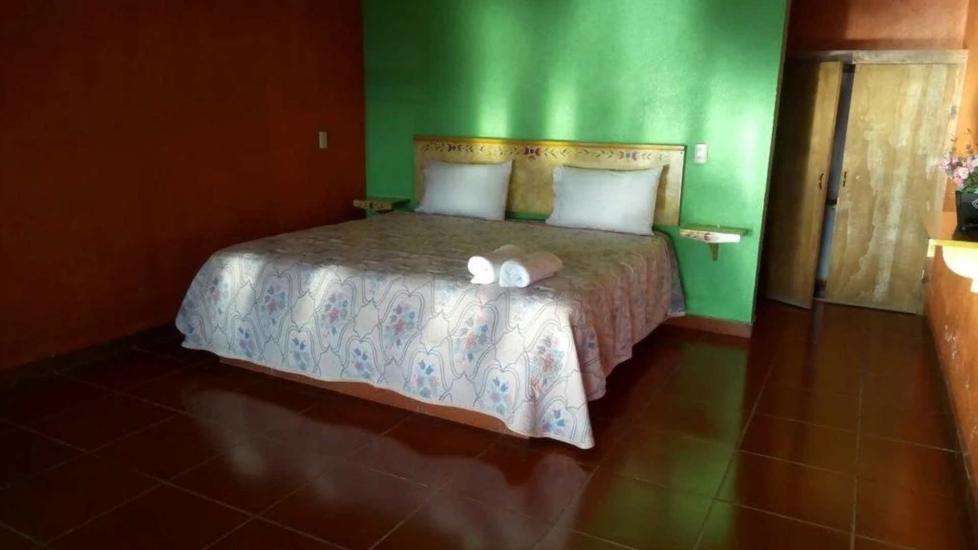 Cabañas y Habitaciones El Malecón