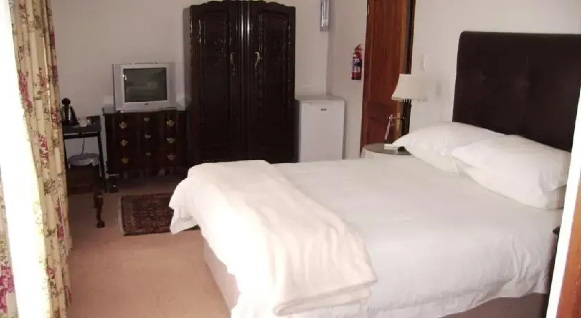 Hermanus Dorpshuys Guesthouse