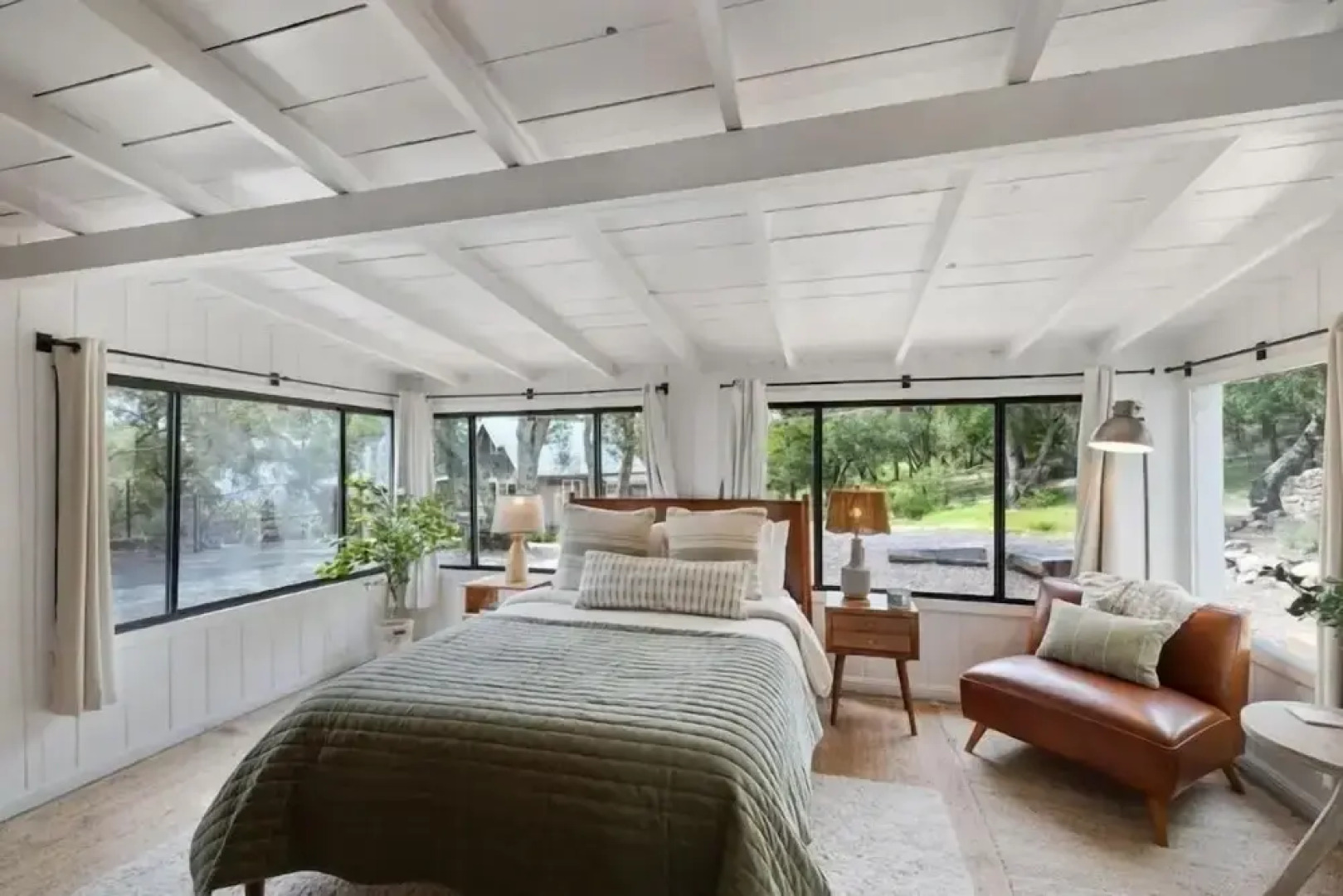 Wine Country Retreat W/ Casita, Bocce And Sunset Views! 3 Bedroom Home by RedAwning