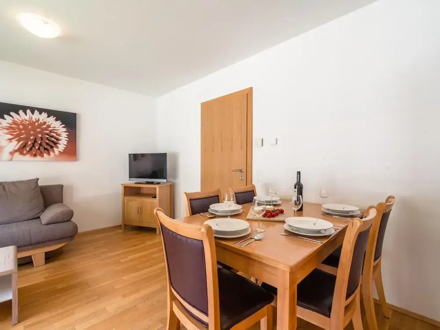 Modern Apartment for 6 in Luxury Holiday Park With Skiing