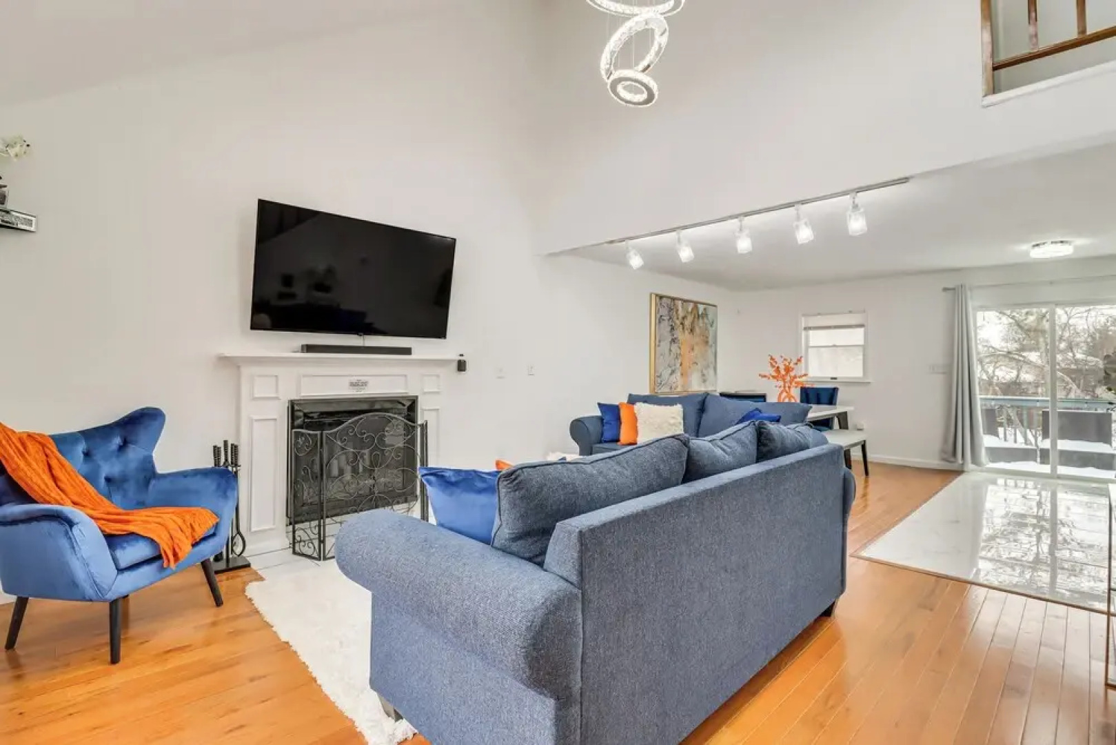 Chic Pocono Hideaway w/ Private Indoor Sauna