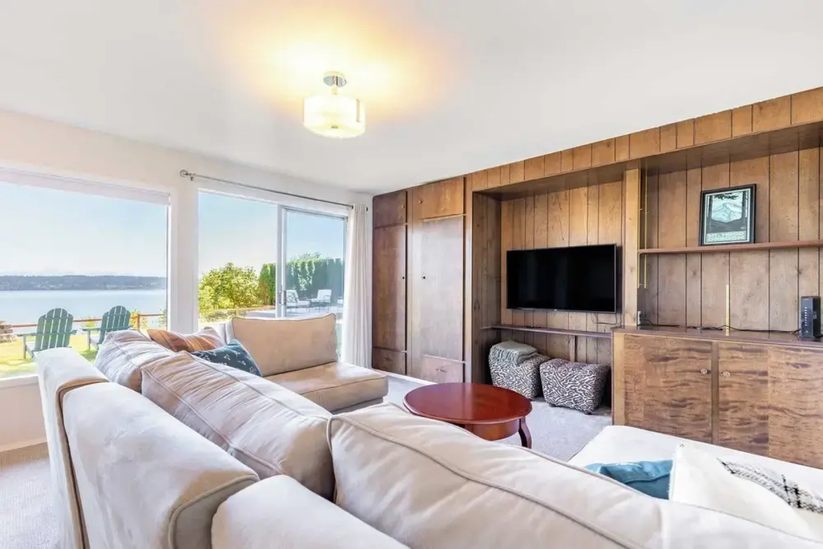 Saratoga by the Sea by Avantstay Panoramic View, Near Langley