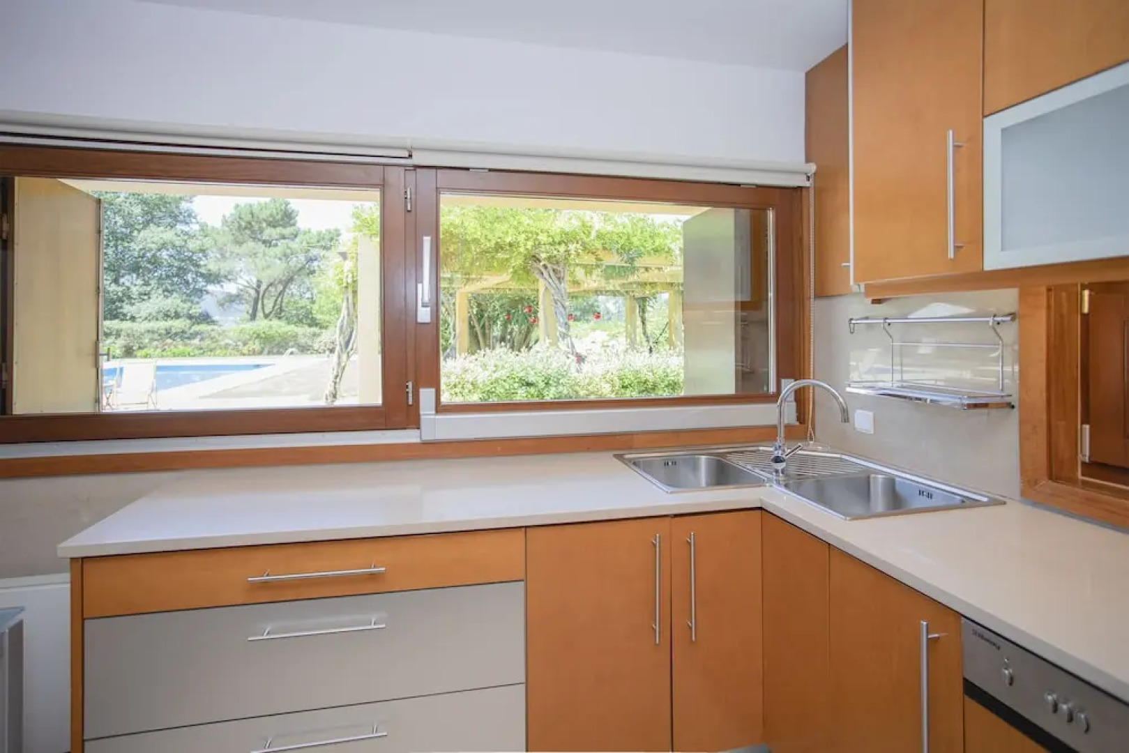 Liiiving  Caminha Countryside Pool House