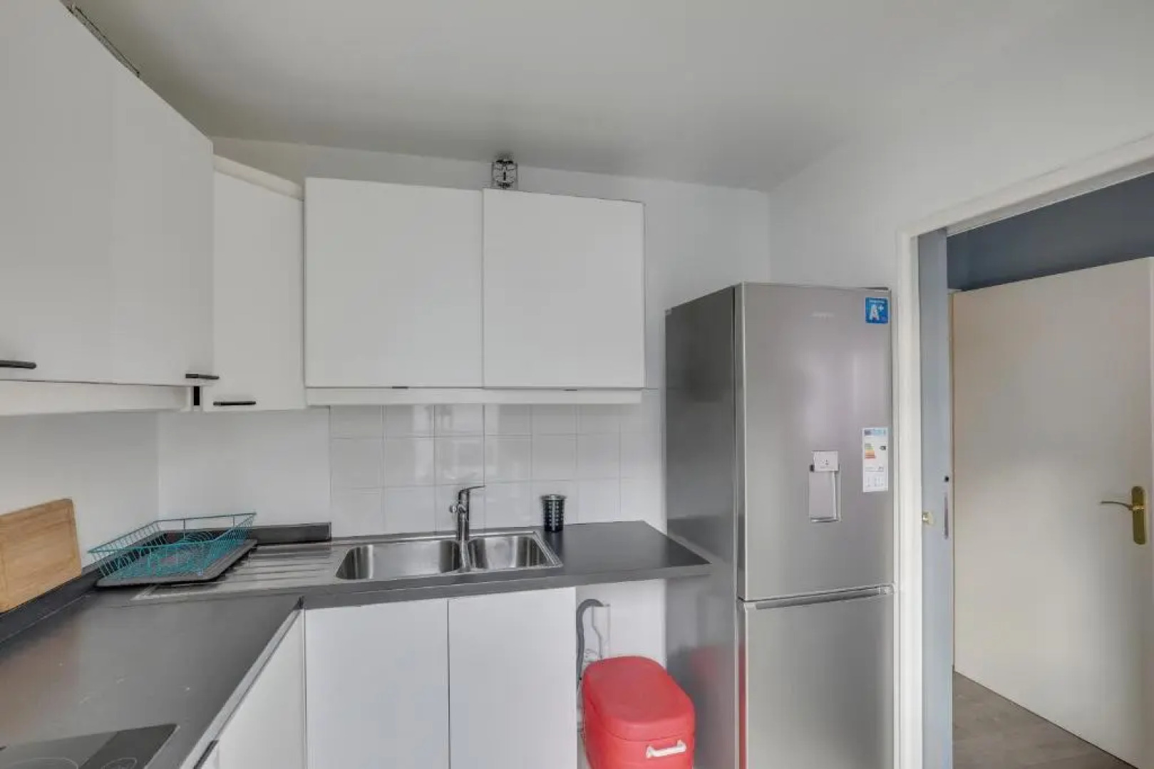 Chic apart with parking Southern Paris