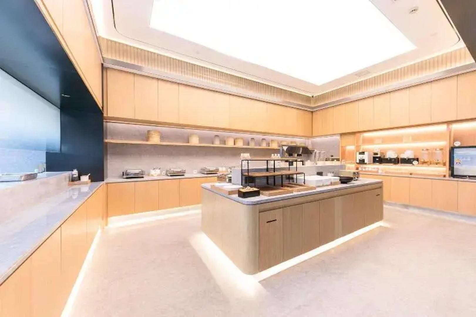 Zhenjiang Jiaofu Hotel