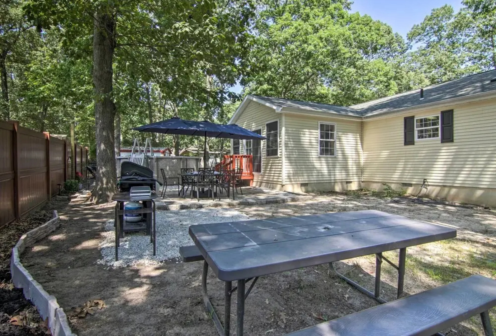 < 4 Mi to Shore: 'asteri House' in Rehoboth Beach!