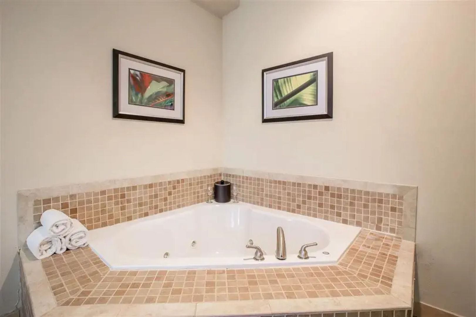 Comfort Suites Locust Grove Atlanta South