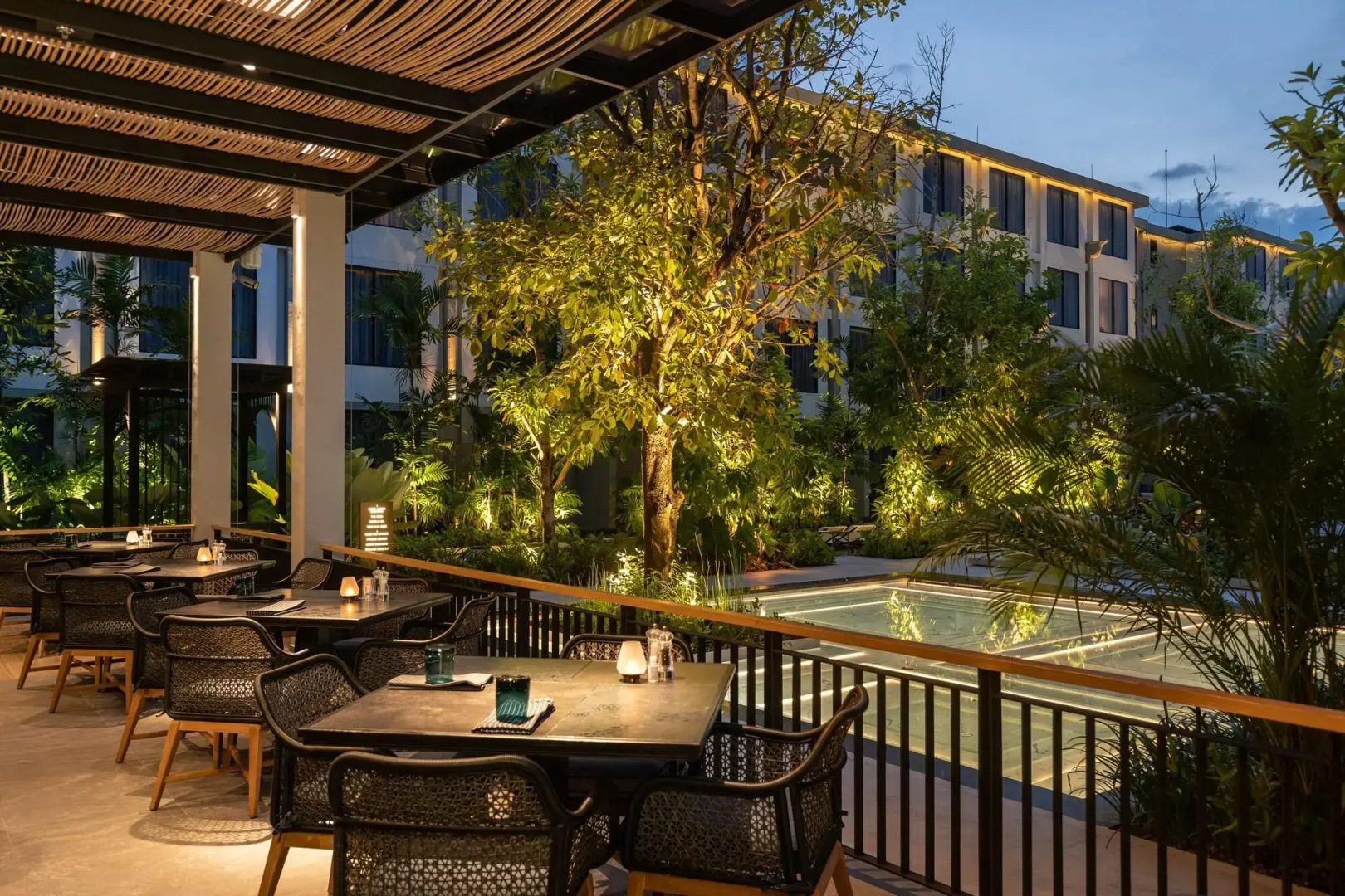 Four Points by Sheraton Phuket Patong Beach Resort