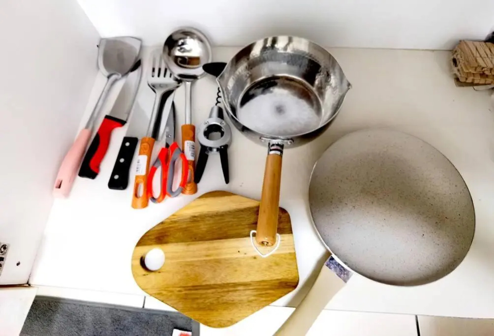 Forest in the Sky 3BR 8pax NETFLIX!! High floor By STAY