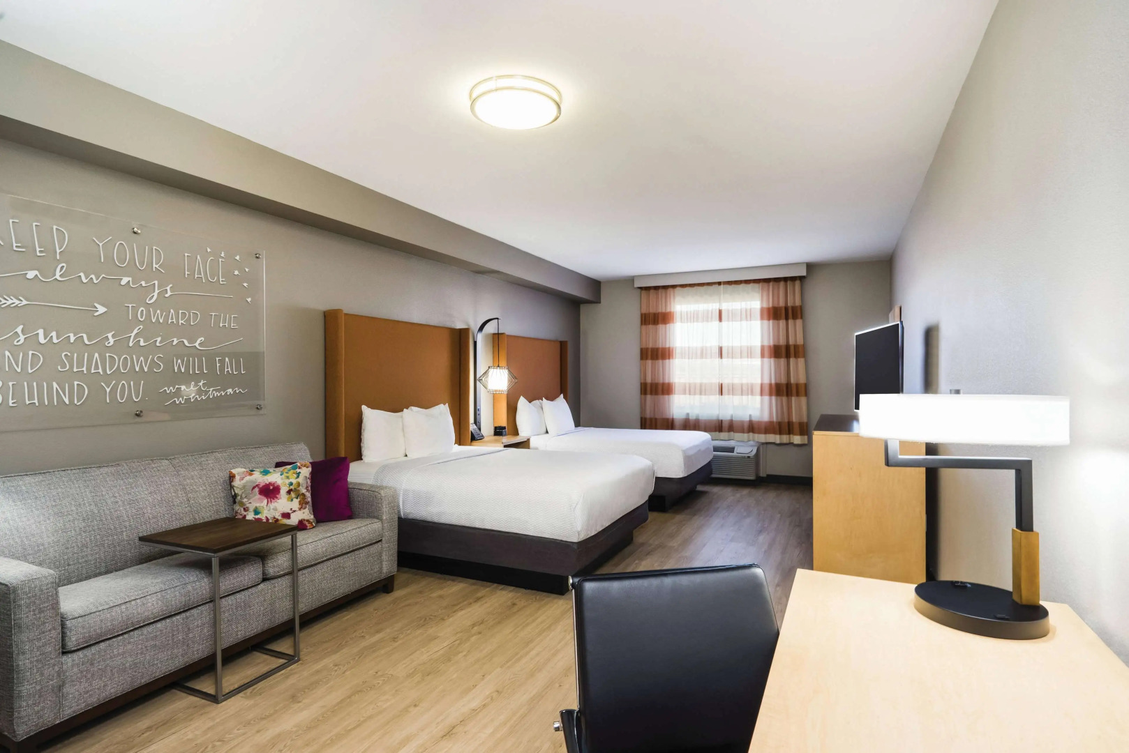 La Quinta Inn & Suites by Wyndham Chattanooga-Hamilton Place