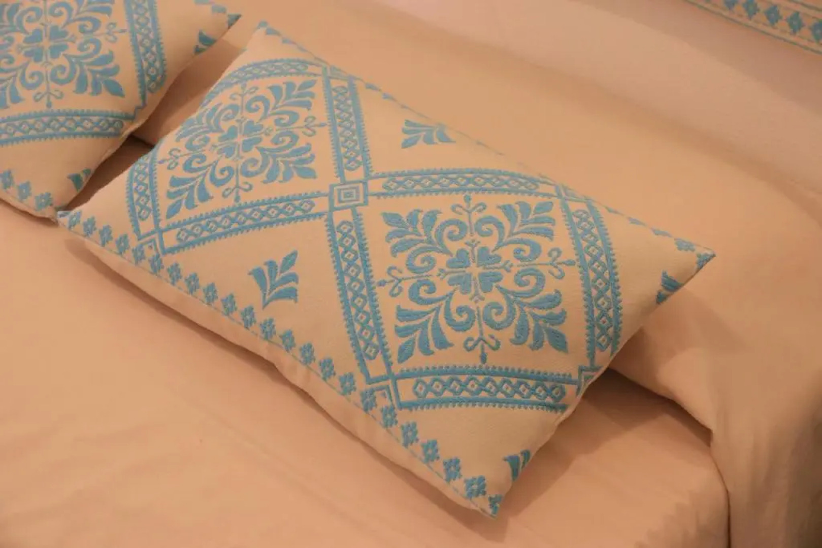 ### Appartamenti sulla SPIAGGIA al POETTO ###