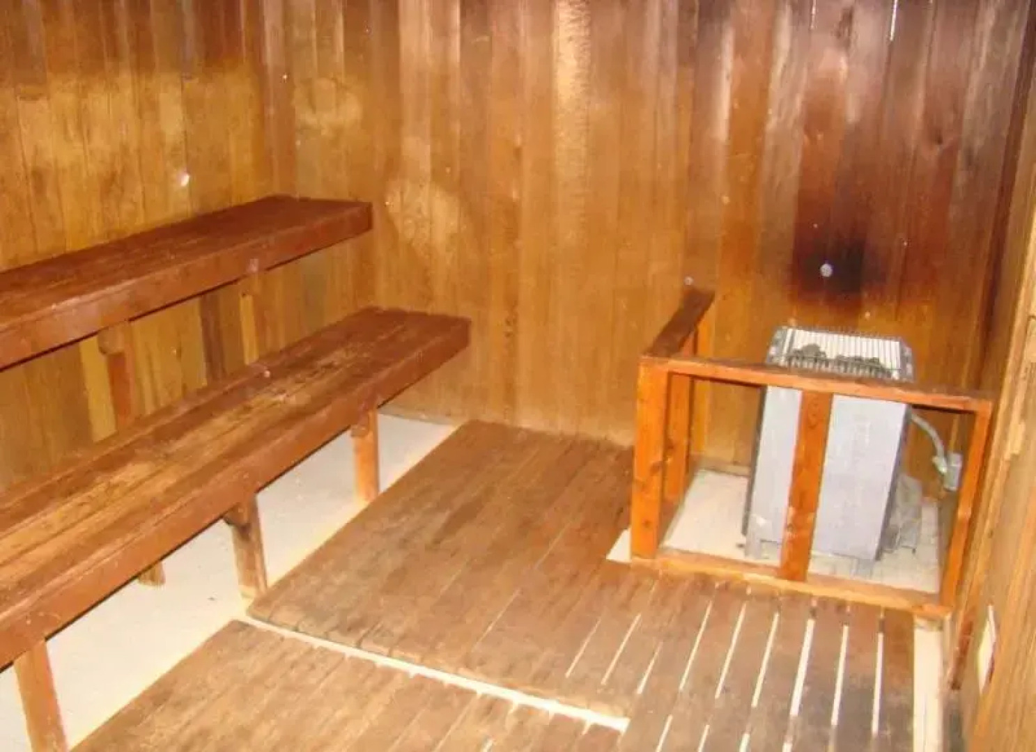 Atlantic Palace Suites