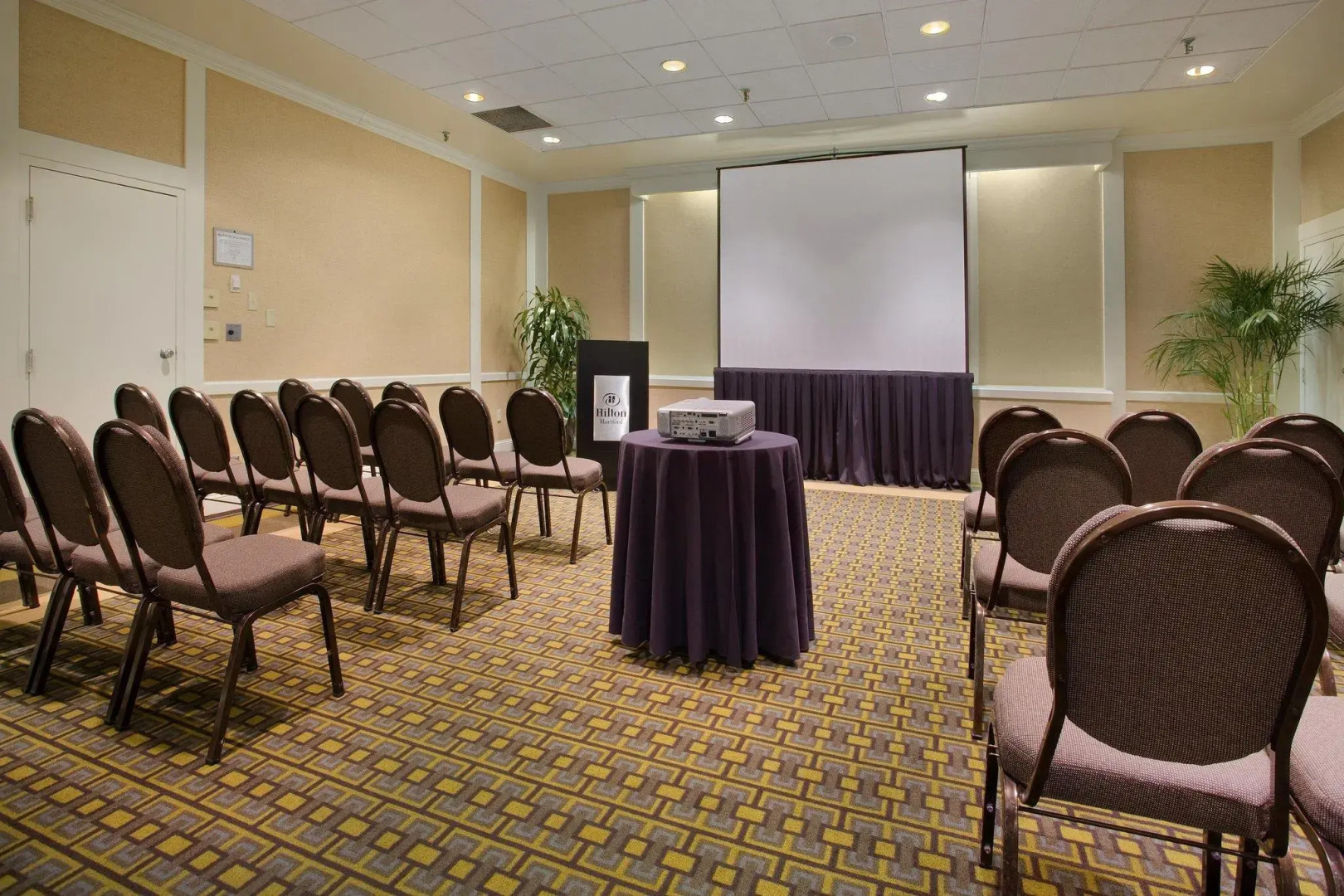 DoubleTree by Hilton Hartford Downtown