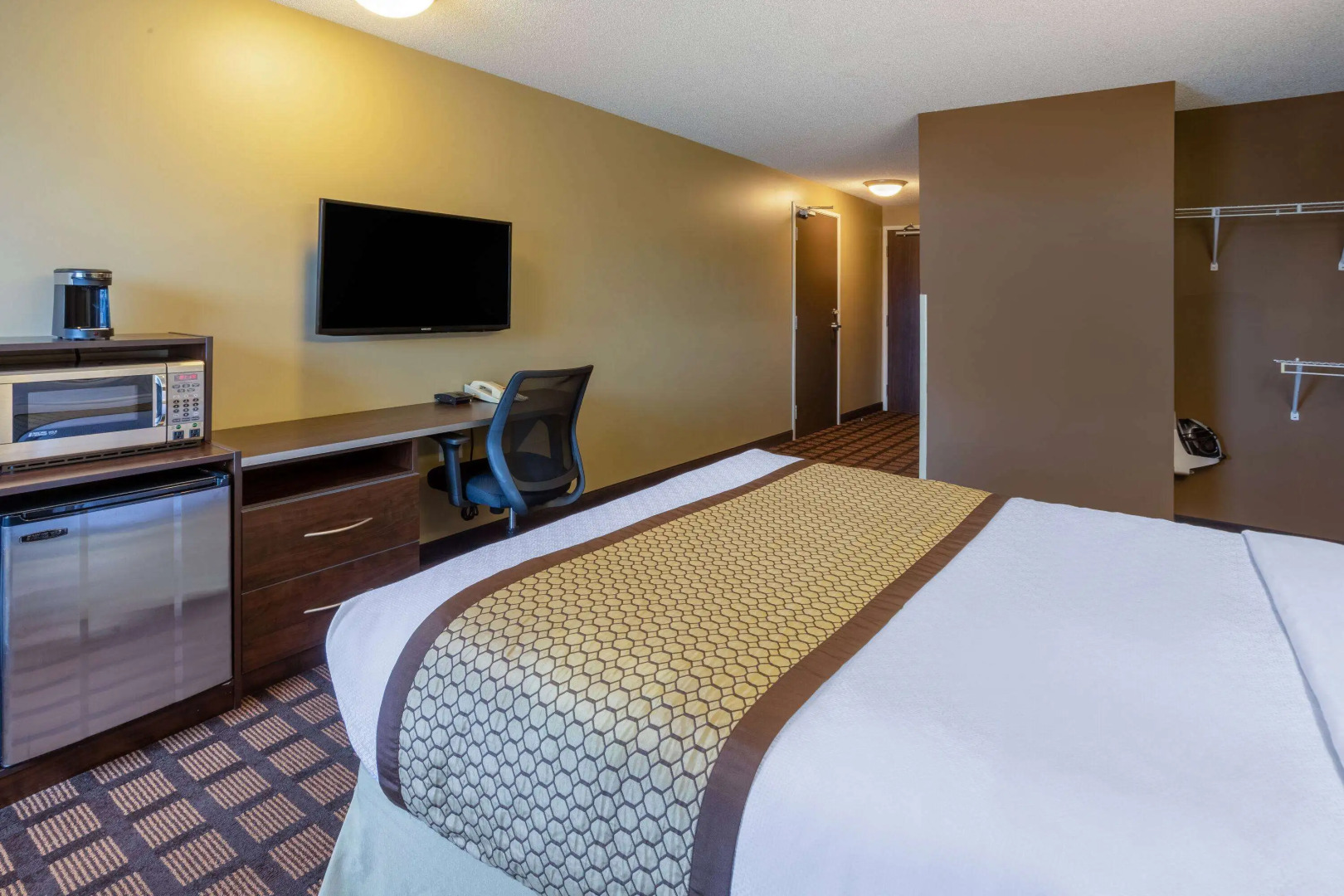 Microtel Inn & Suites by Wyndham Timmins