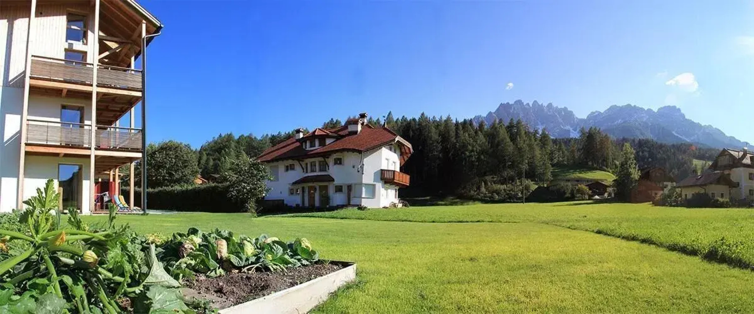 Garni - Hotel Am Burghuegel