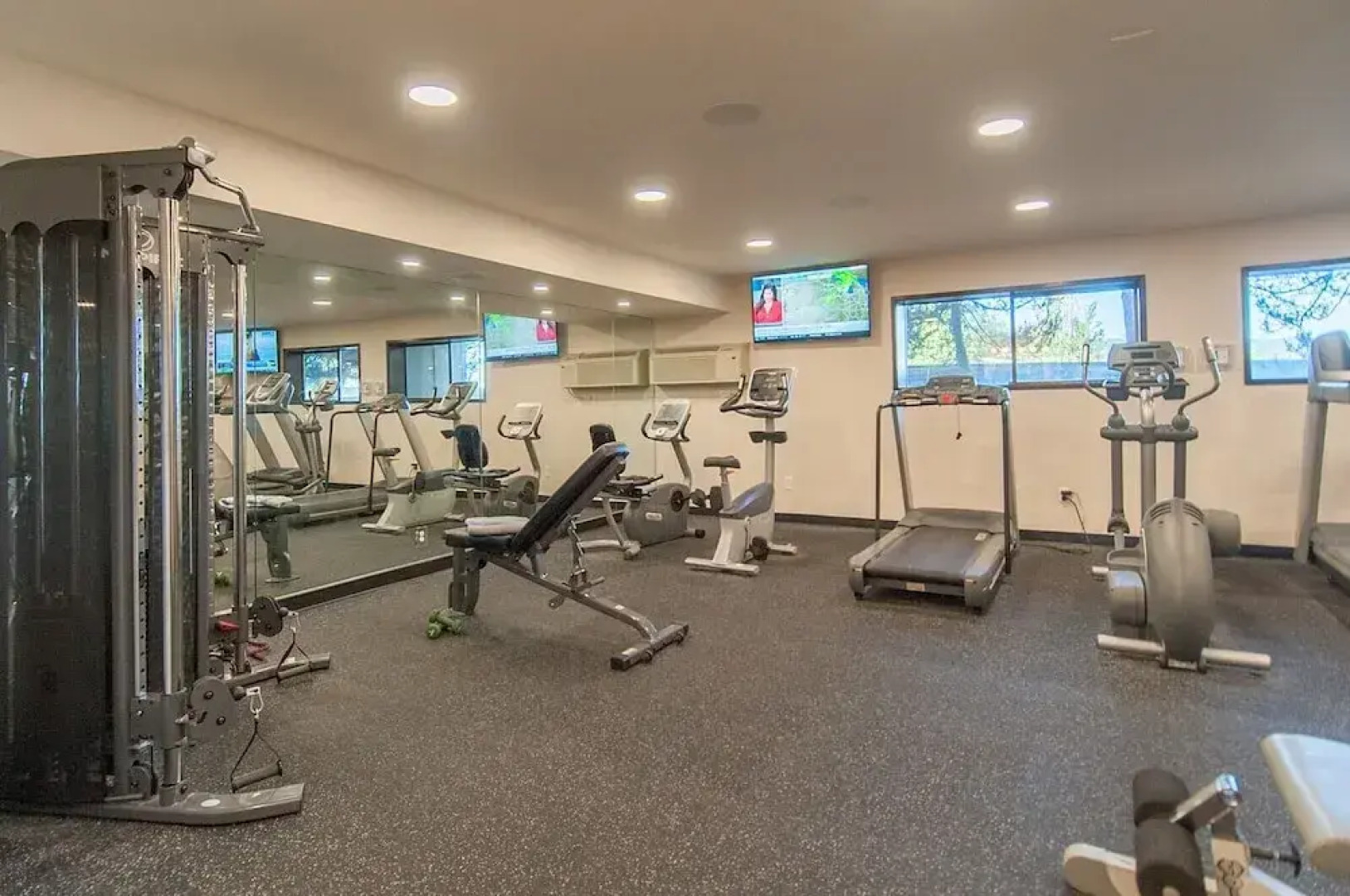 Ashland Hills Hotel & Suites (ex. Village Suites At Ashland Hills)