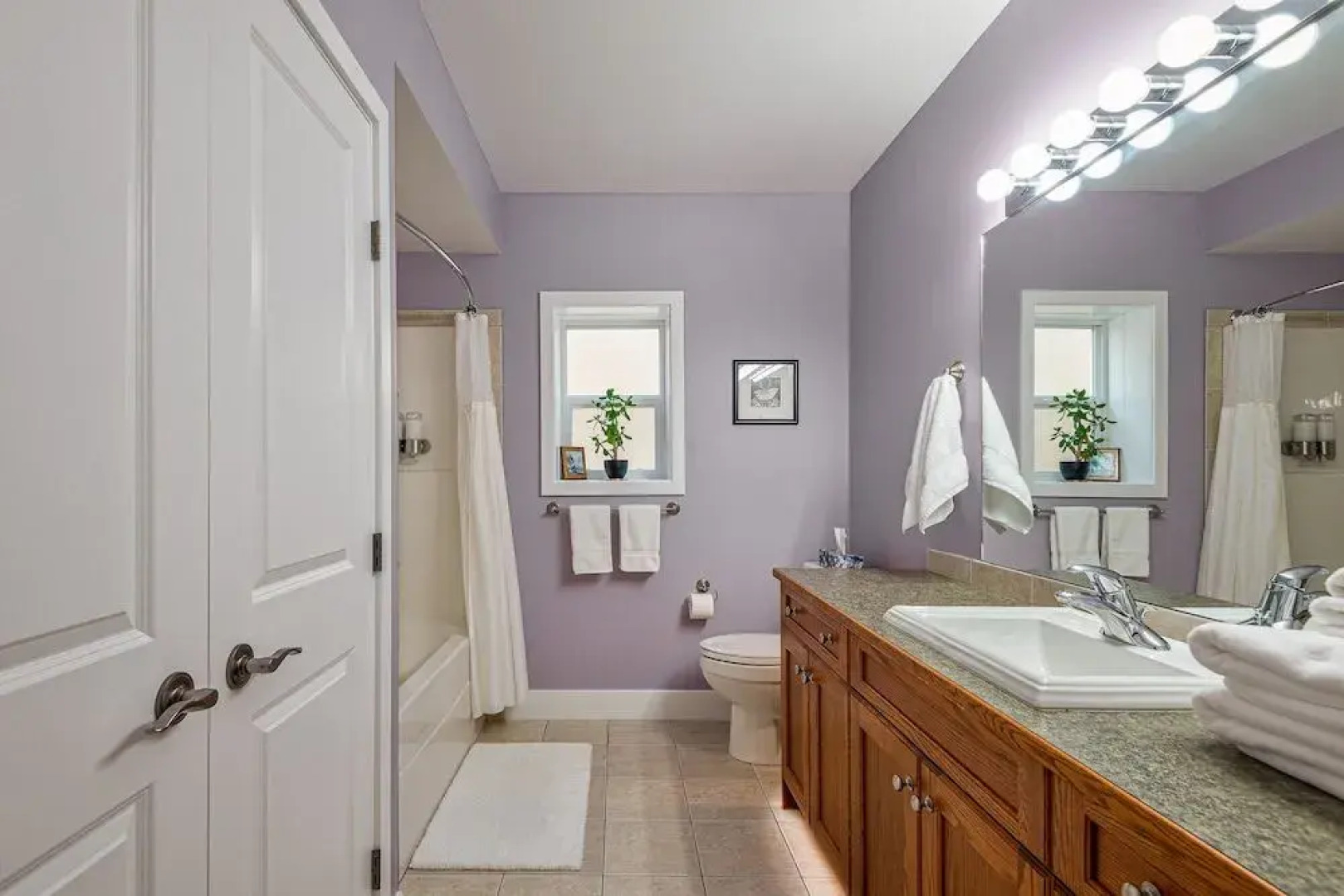 Adela's Bed and Breakfast