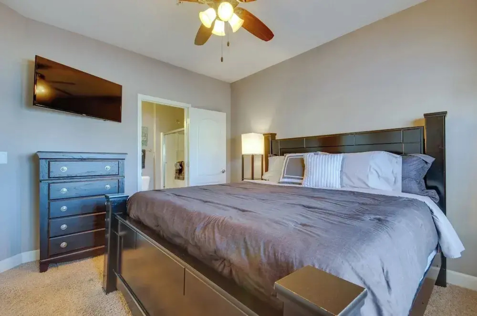 Waterfront Osage Beach Condo w/ Patio & Grill