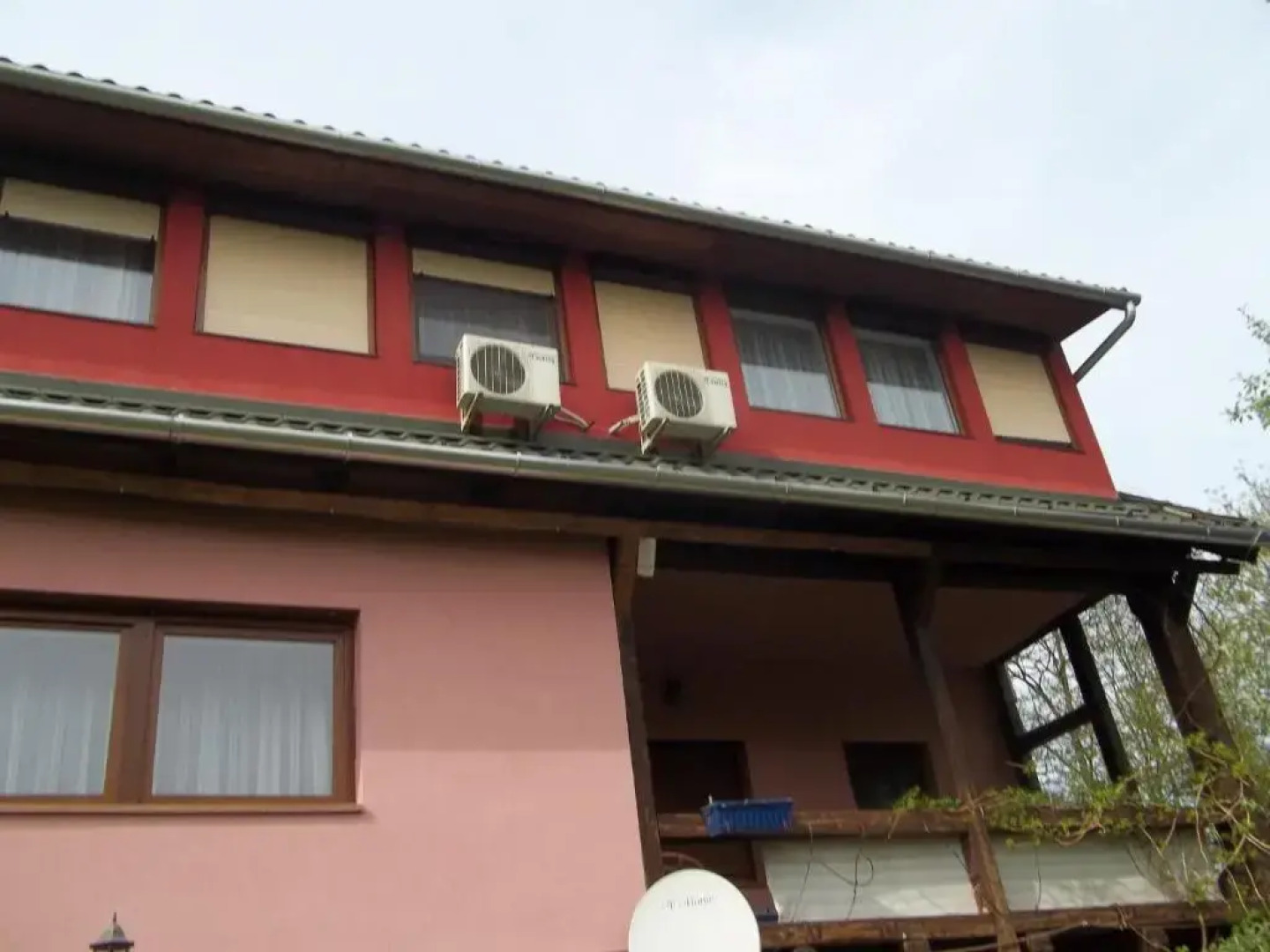 Gadányi Vendégház és Lovarda