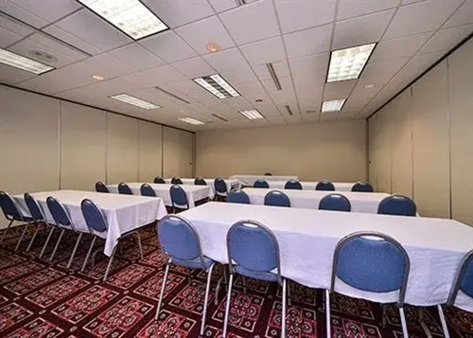 Quality Inn and Suites Beaver Dam