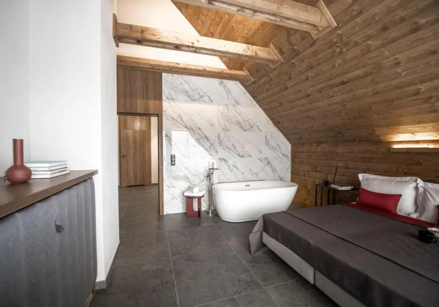 Aspen Deluxe Residence