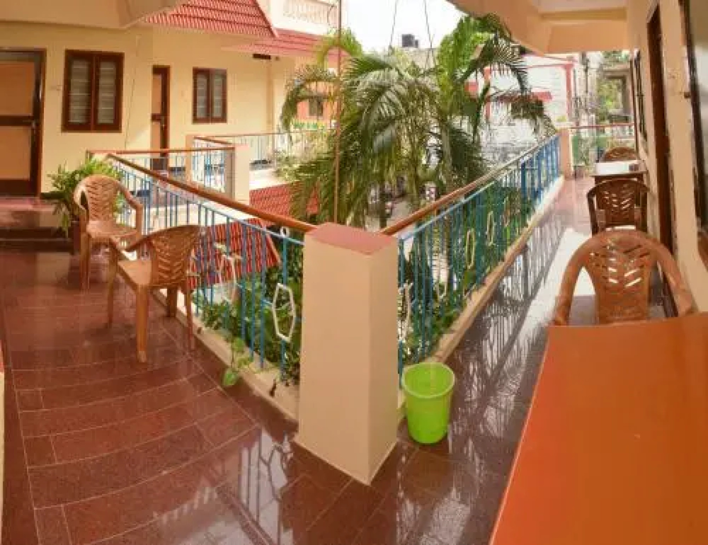 Ulo Rainbow Guest House