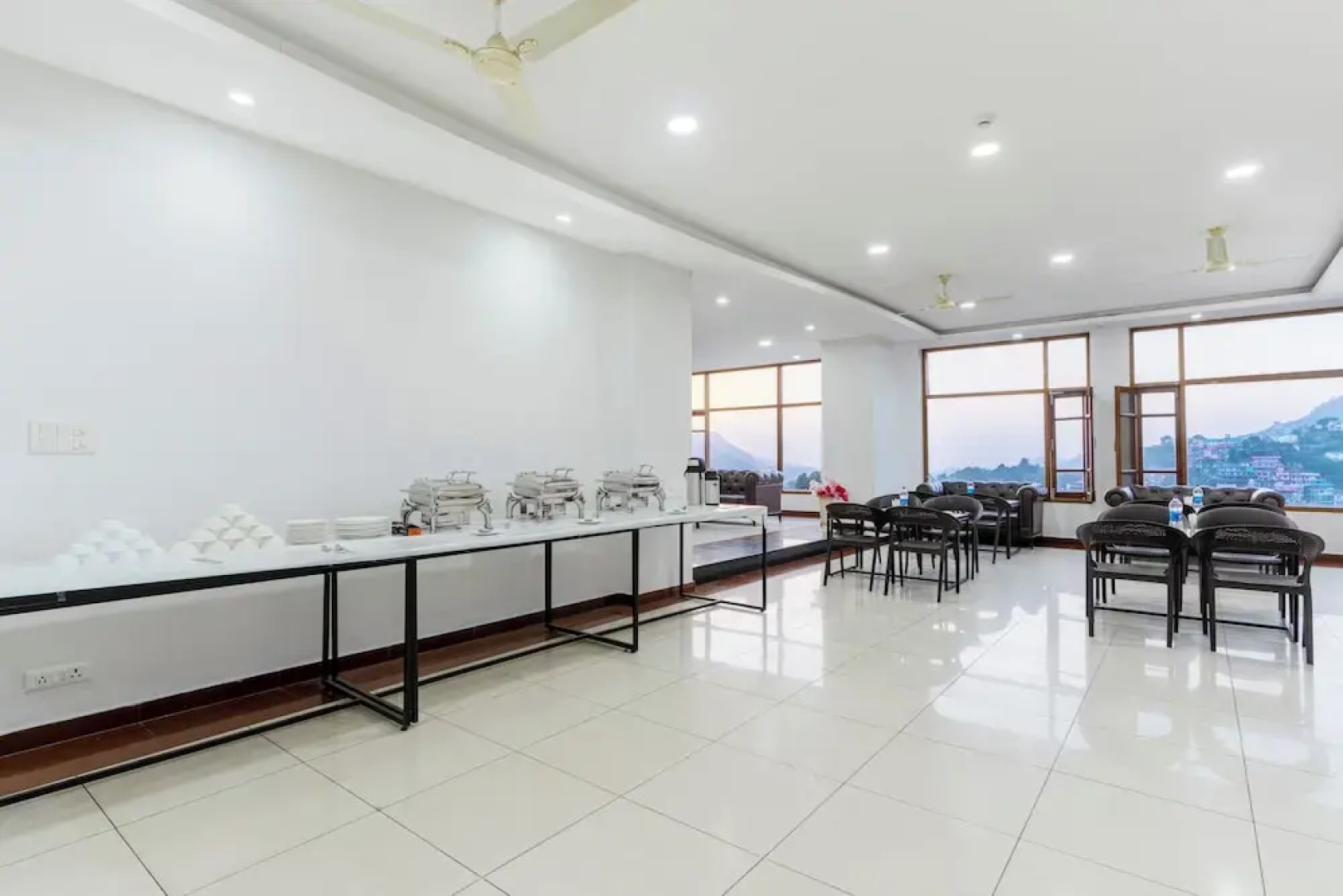 Treebo Anand The Mall Solan