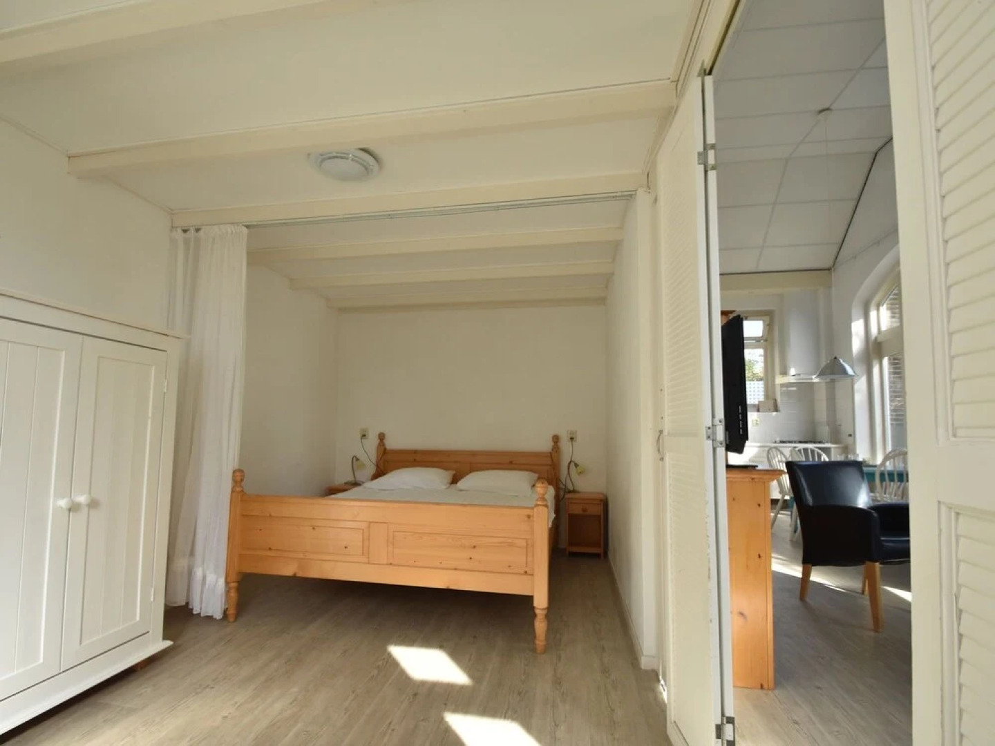 Quaint Holiday Home in Bergen aan Zee near Sea