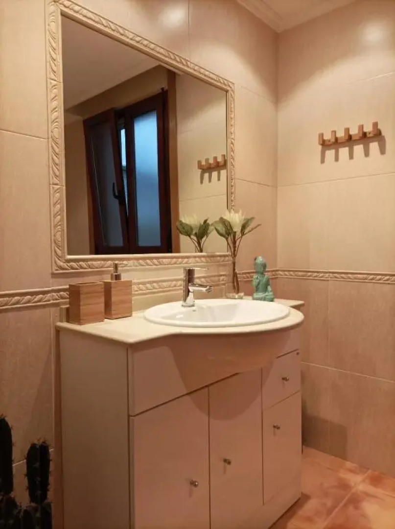 PISO EN COMBARRO A 1º LINEA DE COSTA