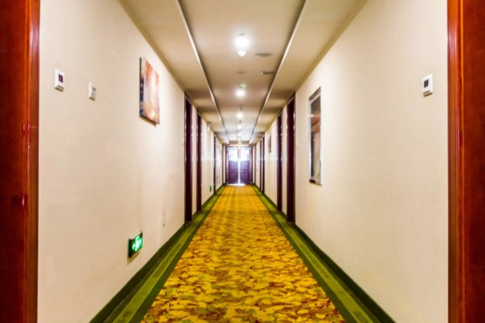GreenTree Inn DingZhou Railway Station Business Hotel