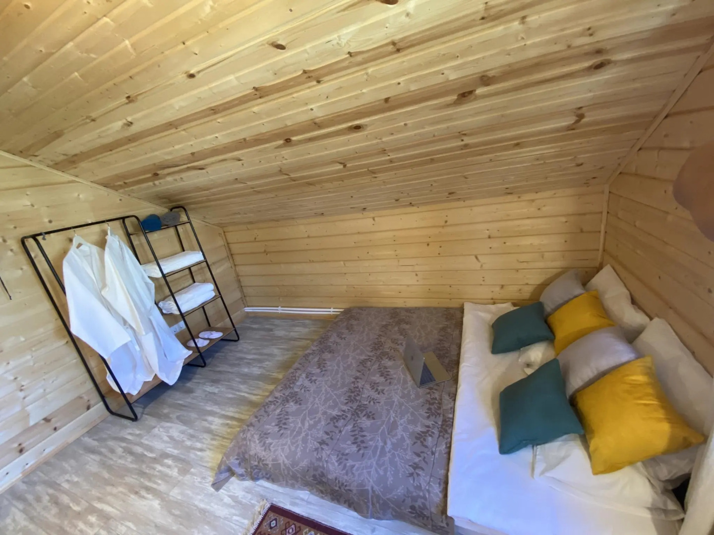 Уютный двухэтажный дом