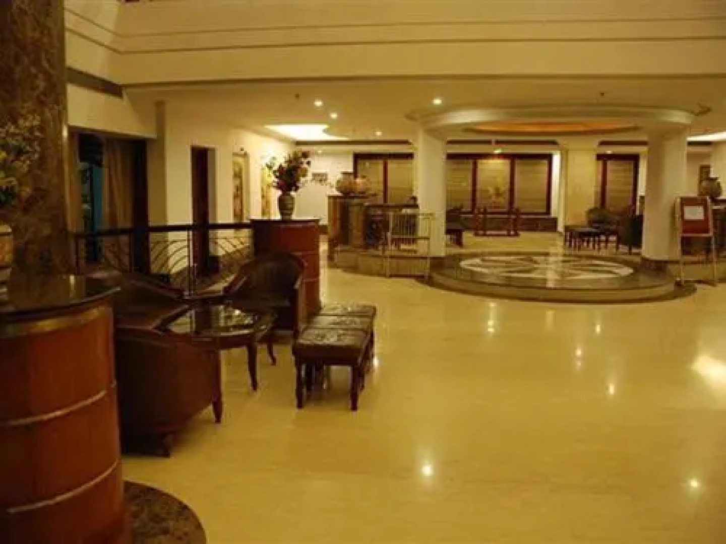 Leo Fort Hotel