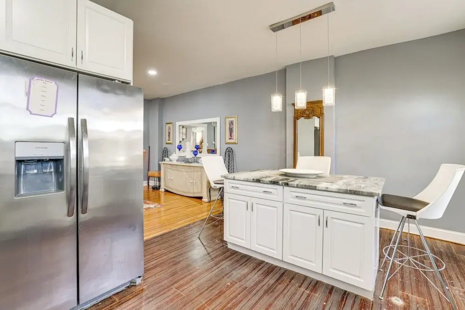 3 Mi to Penn: Pet-friendly Townhome in Yeadon!