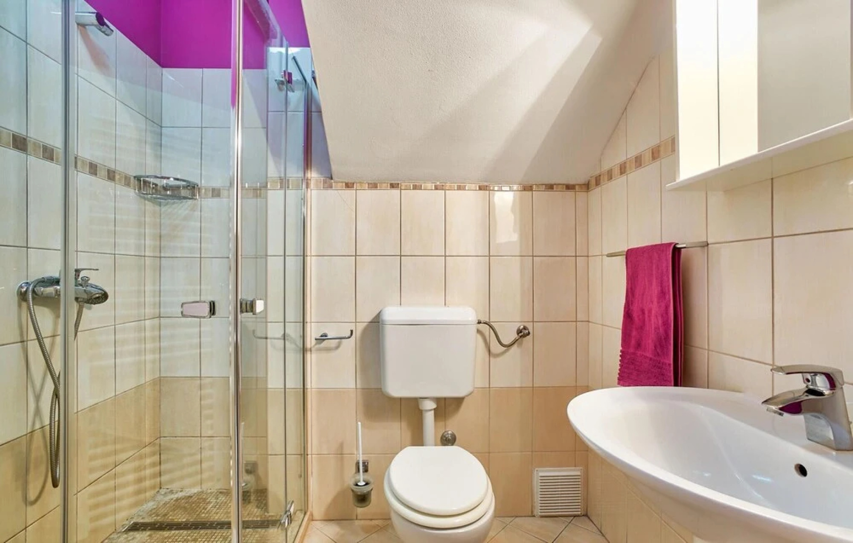 Beautiful Home in Labin With Wifi and 3 Bedrooms