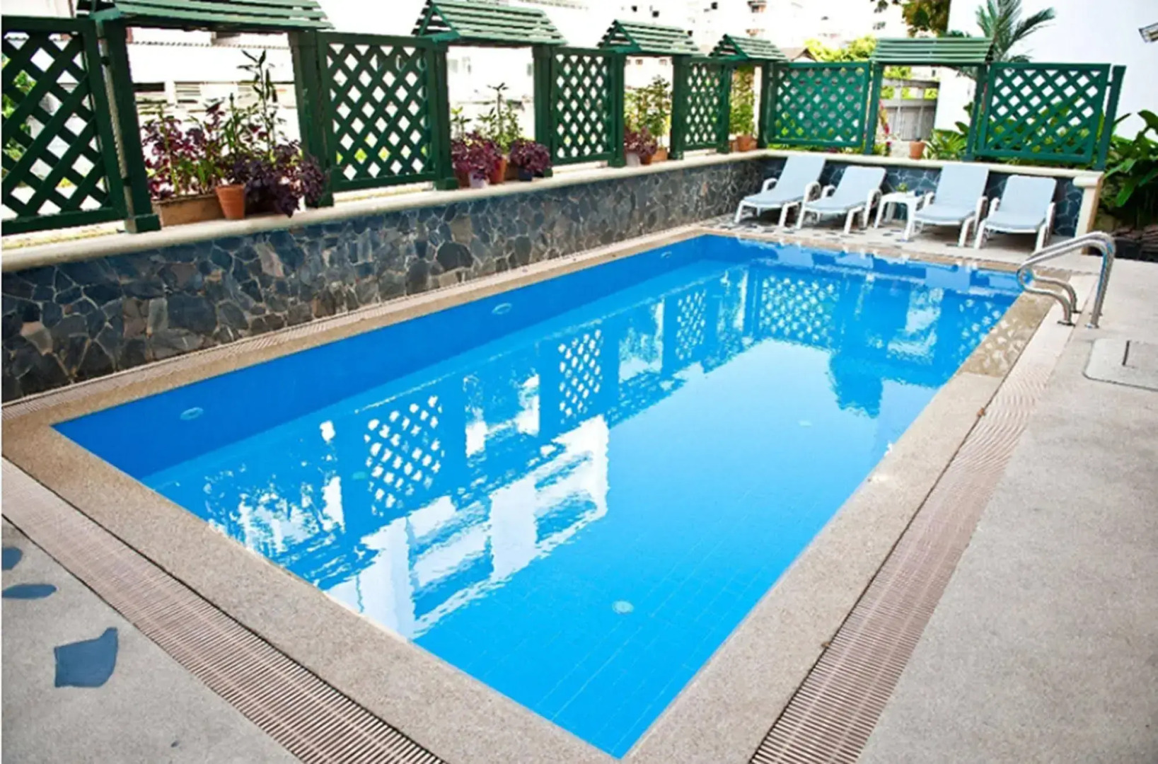 Mad Monkey Bangkok Hostel - Adults Only