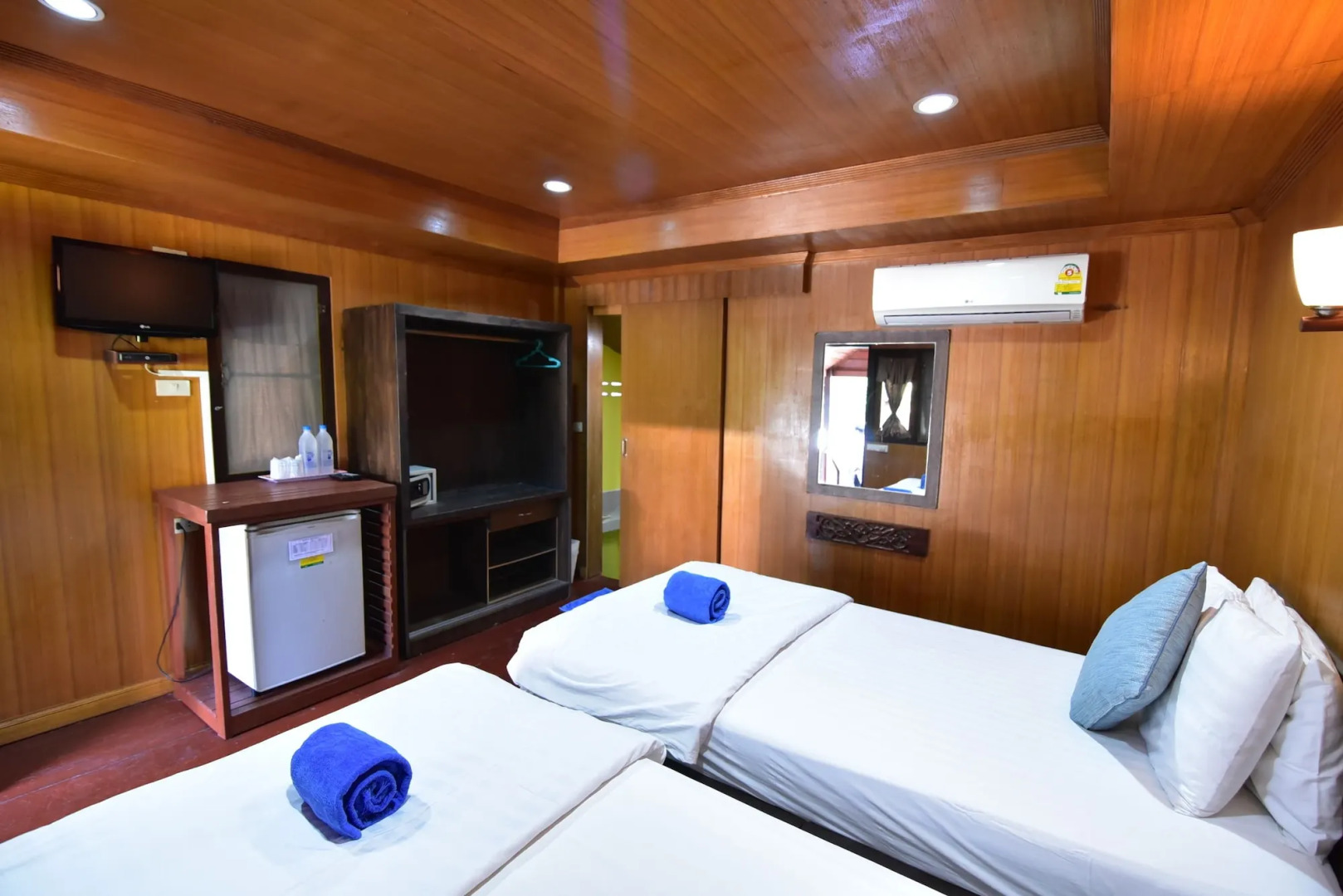 Lipe Power Beach Resort