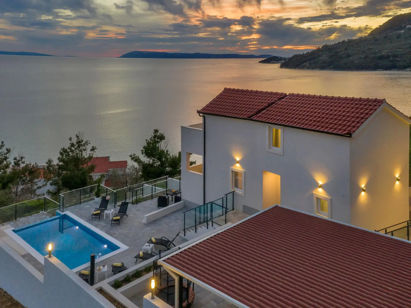 Stunning Villa in Drasnice With Private Pool