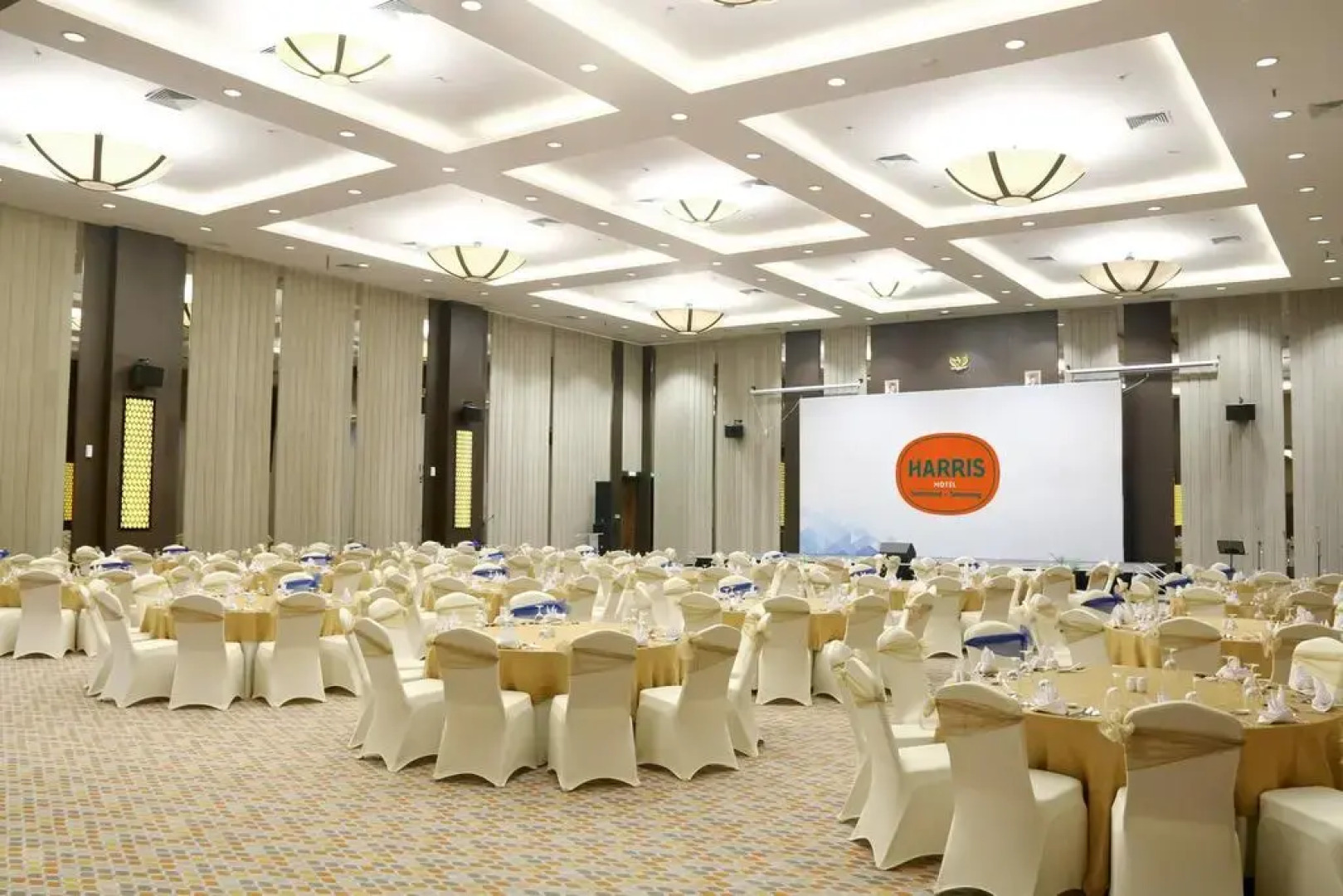 HARRIS Hotel Sentraland Semarang