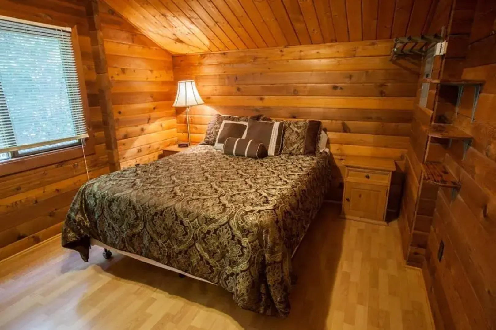 Lake Texoma Camping Resort Cabin 4