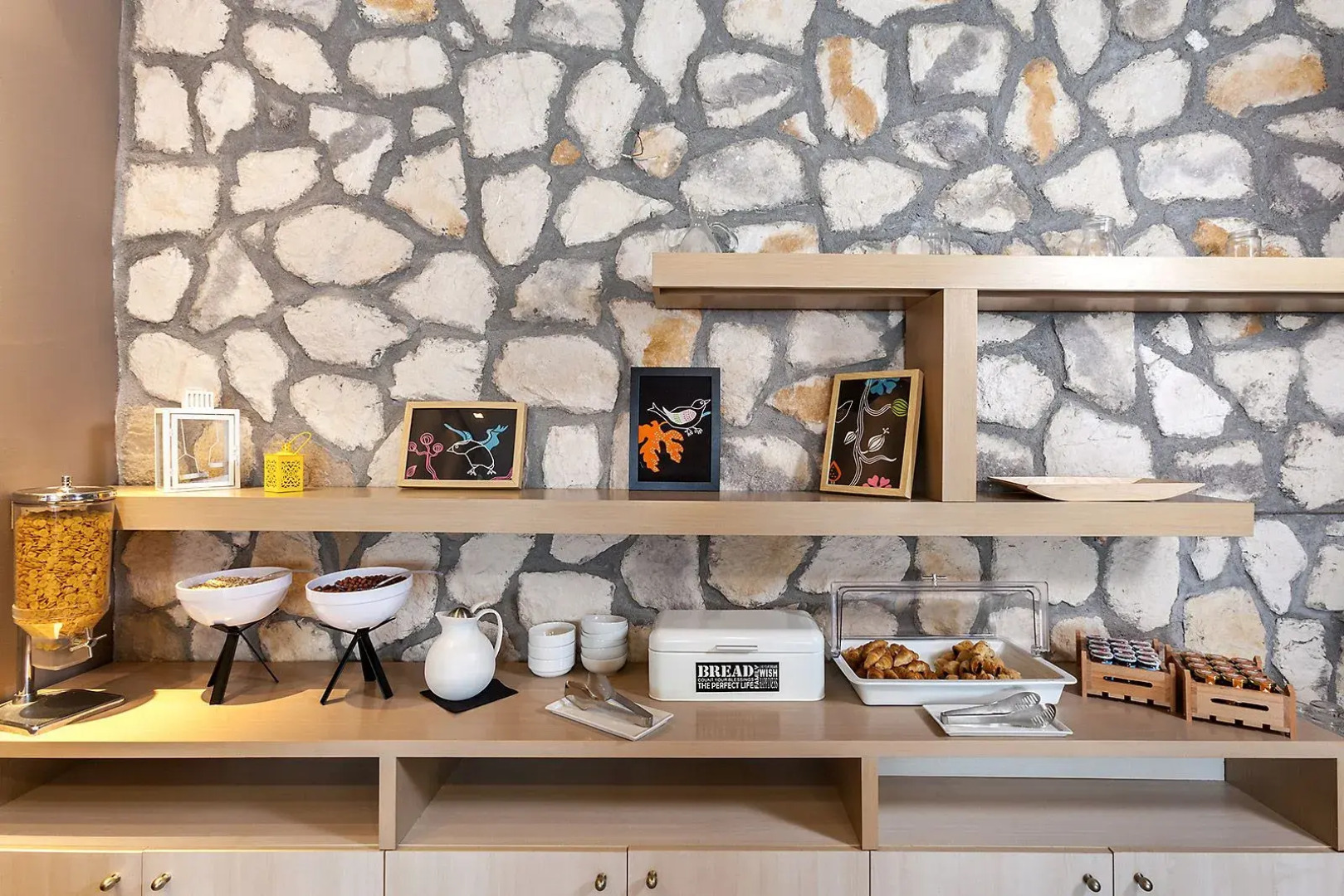 Memories Beach Hotel