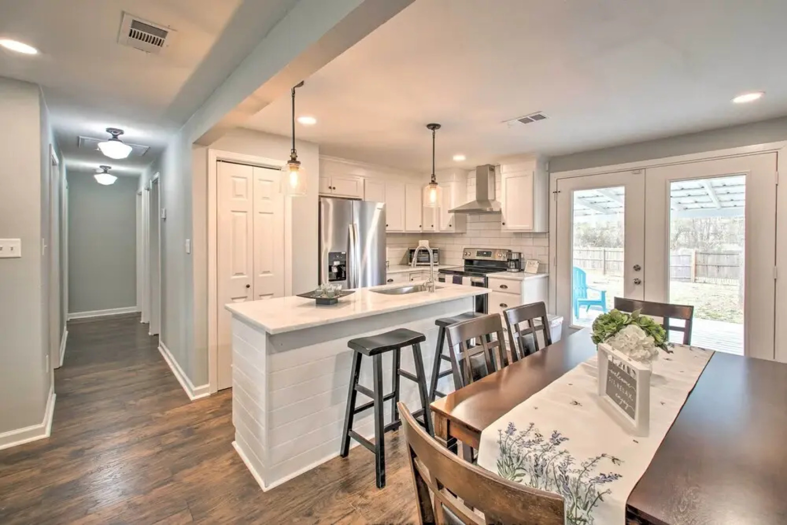 6 Mi to Nat'l Park: Pet-friendly Hot Springs Home