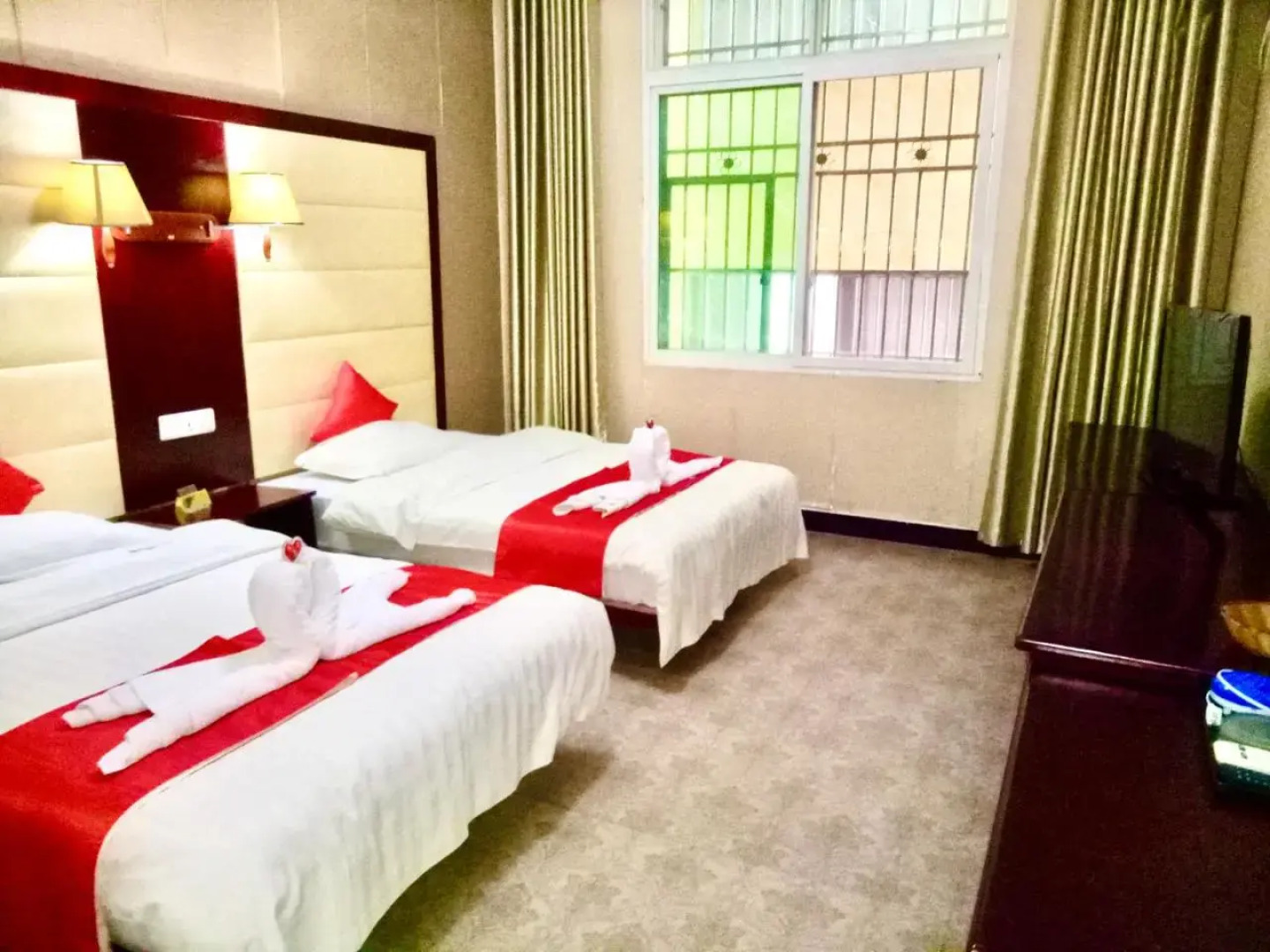 Xishuangbanna Aerial Garden Jinjiangnan Mekong River South Business Hotel